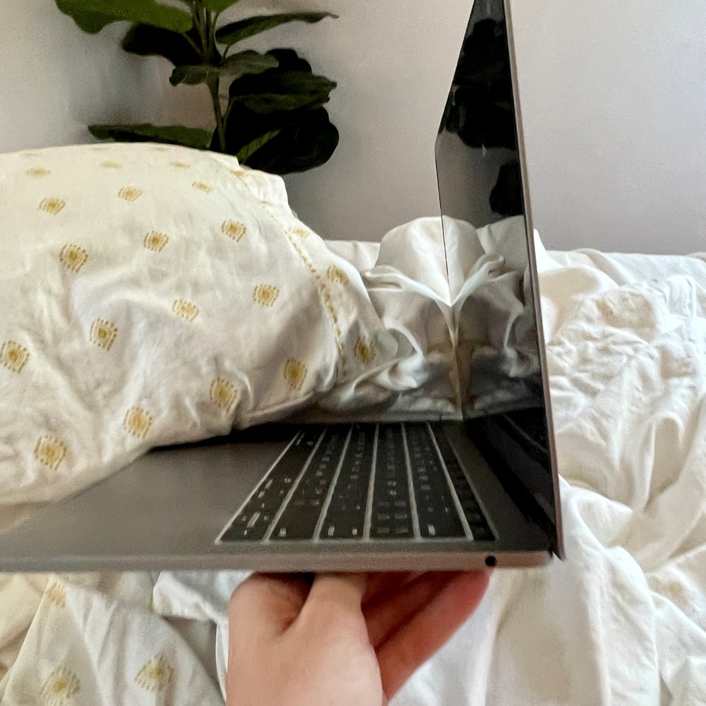 MacBook Pro 2017 - Picture 15 of 15